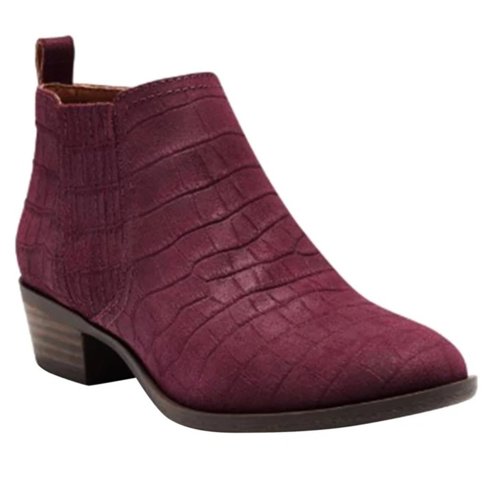 Purple Ankle Boots with Woven Texture and Low Heel